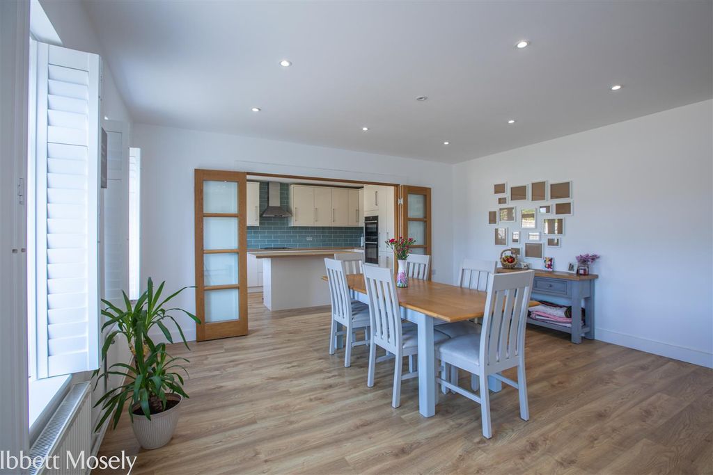Property photo 3 of 28 20260707-The Meadow, Rushetts Rd-36.Jpg