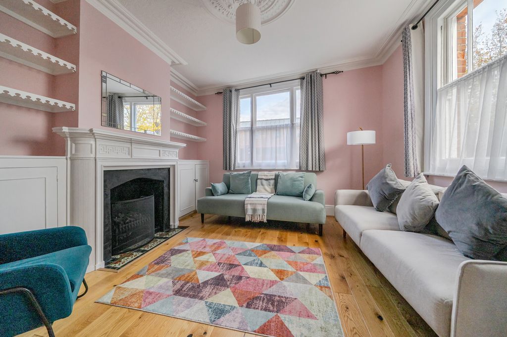 Property photo 3 of 14