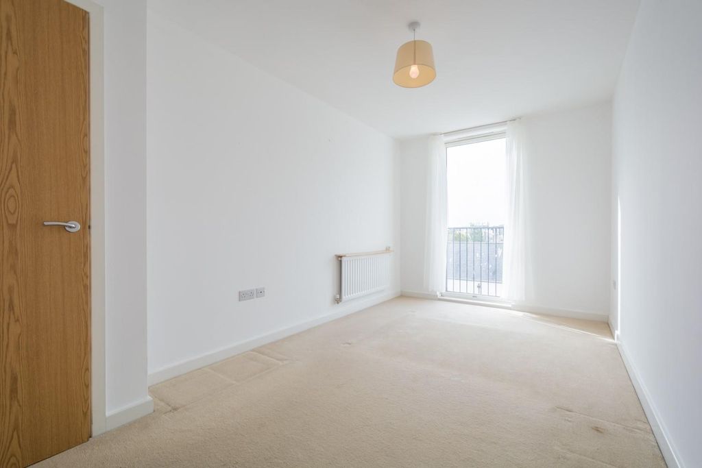 Additional image 5 of 1 bed flat for saleVictoria Bridge Road, Bath BA2