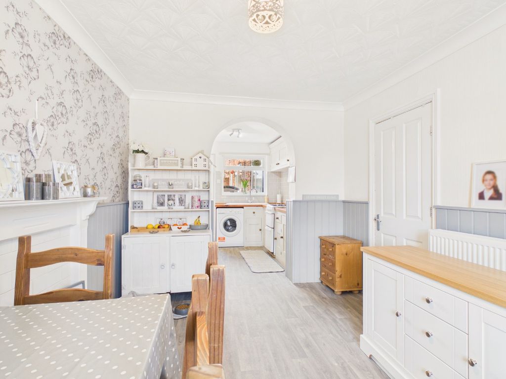 Property photo 3 of 13 5076325