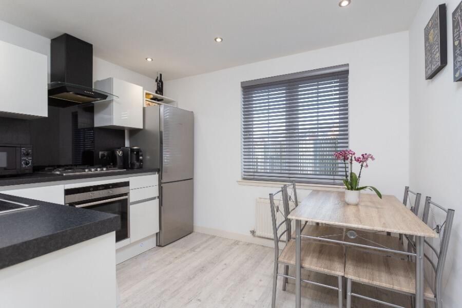 Additional image 4 of 2 bed flat to rentGlenturret Place, Perth PH1