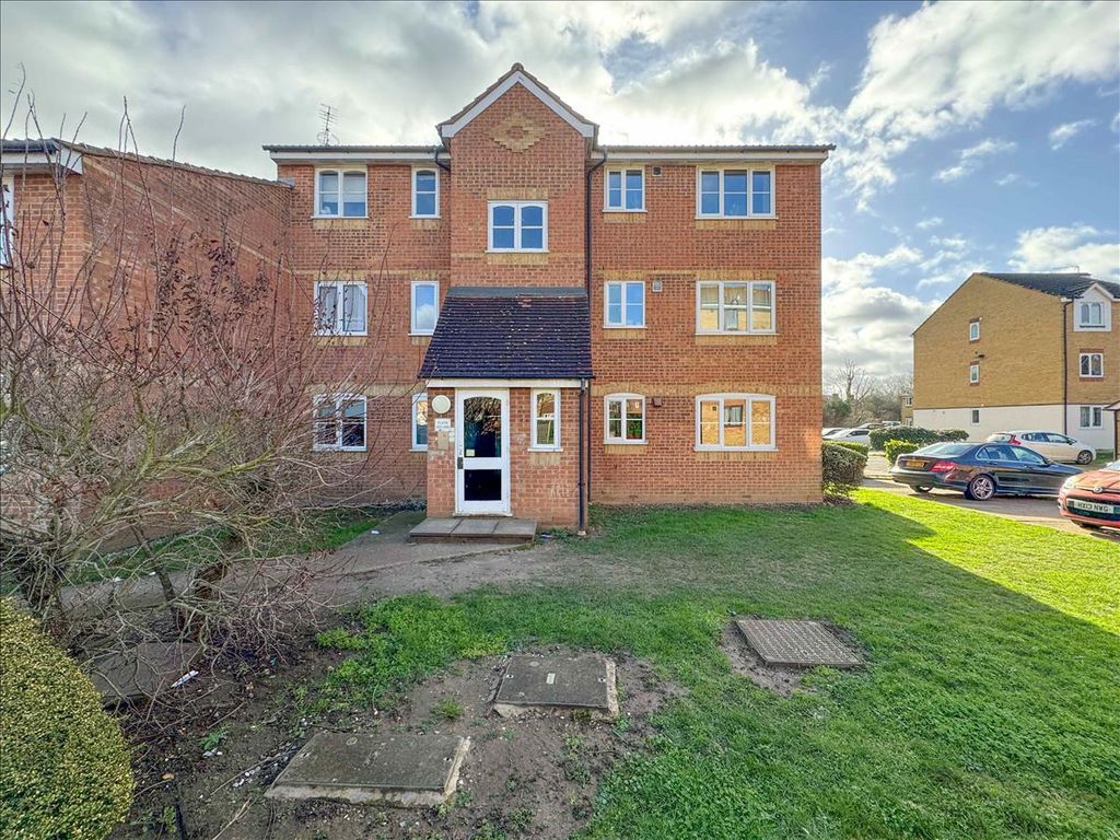 Property photo 1 of 9