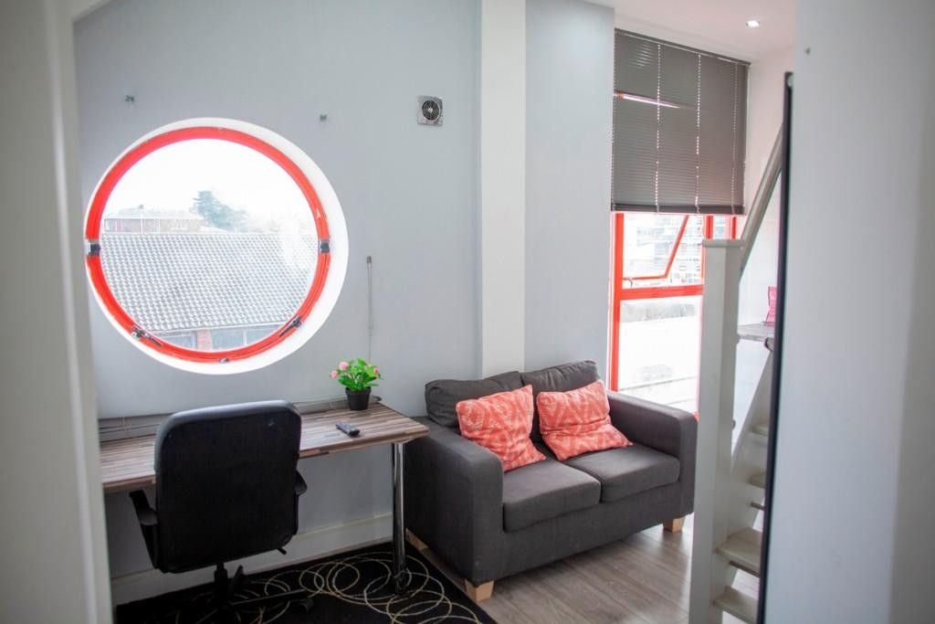 Property photo 3 of 20