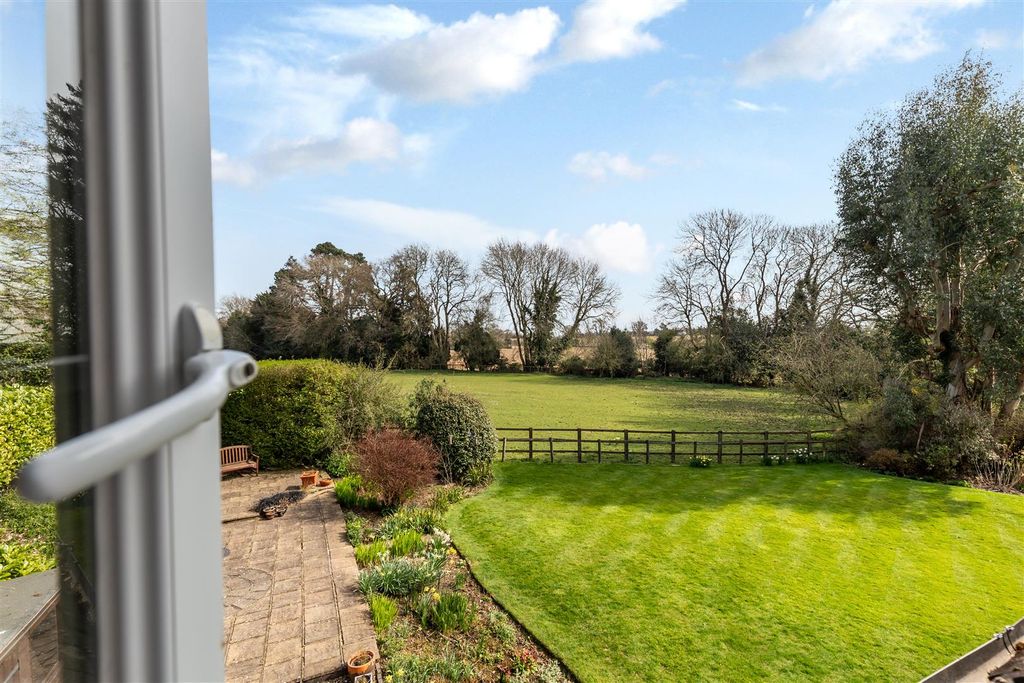 Property photo 2 of 38 Img_9615.Jpg