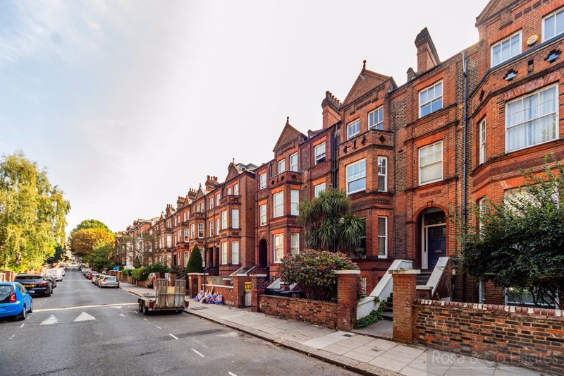 Property photo 3 of 12 Photo 17