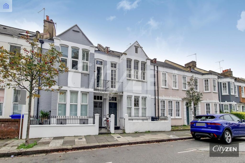 Property photo 1 of 13 Sedlescombe Road