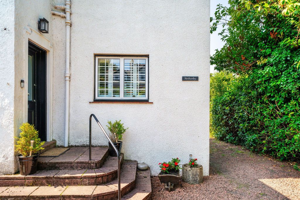 Property photo 3 of 41