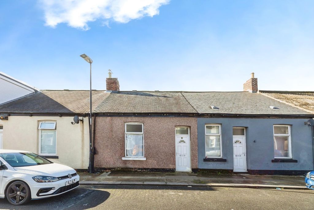 Property photo 1 of 10 Front Exterior View.Jpg