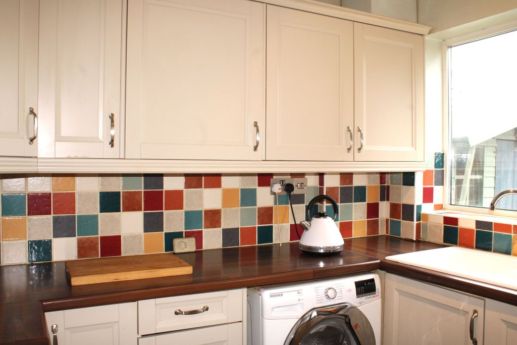 Property photo 3 of 22