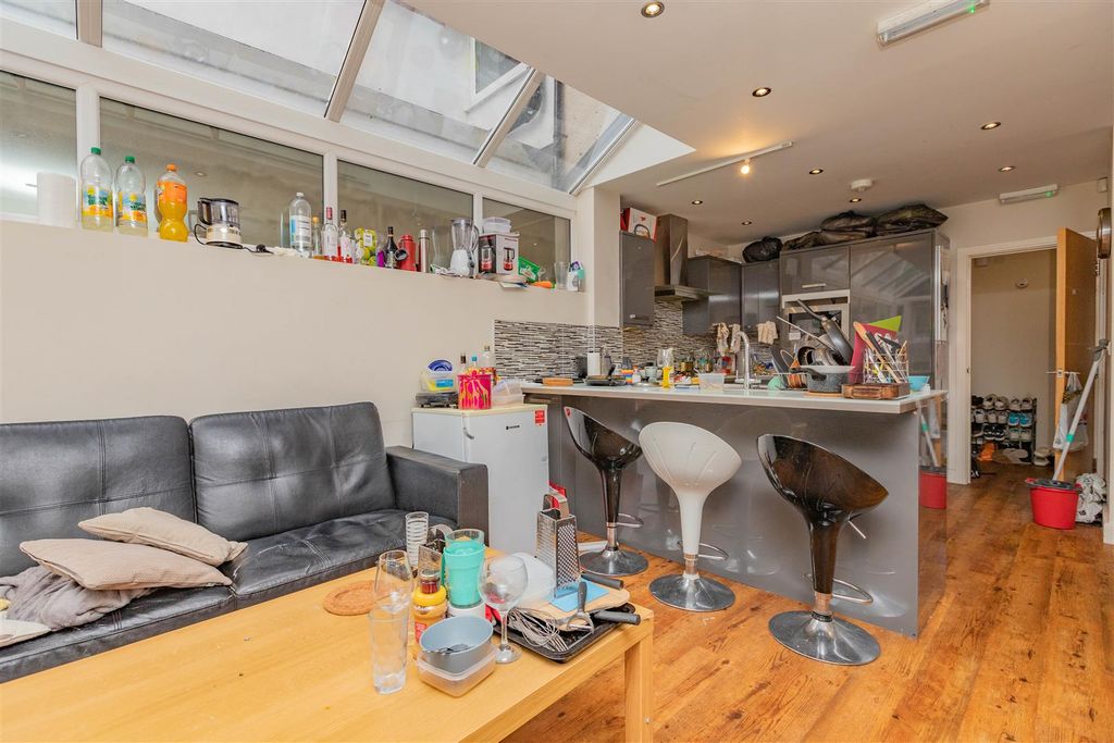 Property photo 3 of 16 Img_8503.Jpg