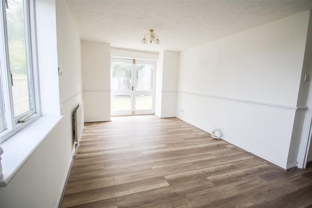 Property photo 3 of 9 Img_4165.Jpg