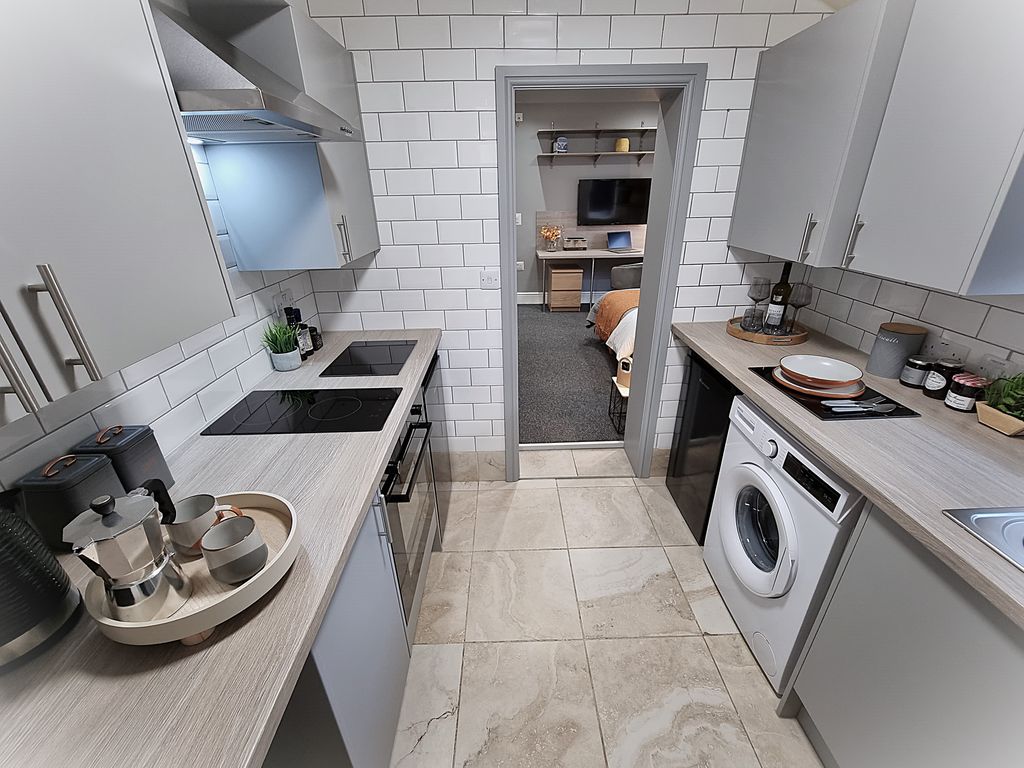 Property photo 3 of 13