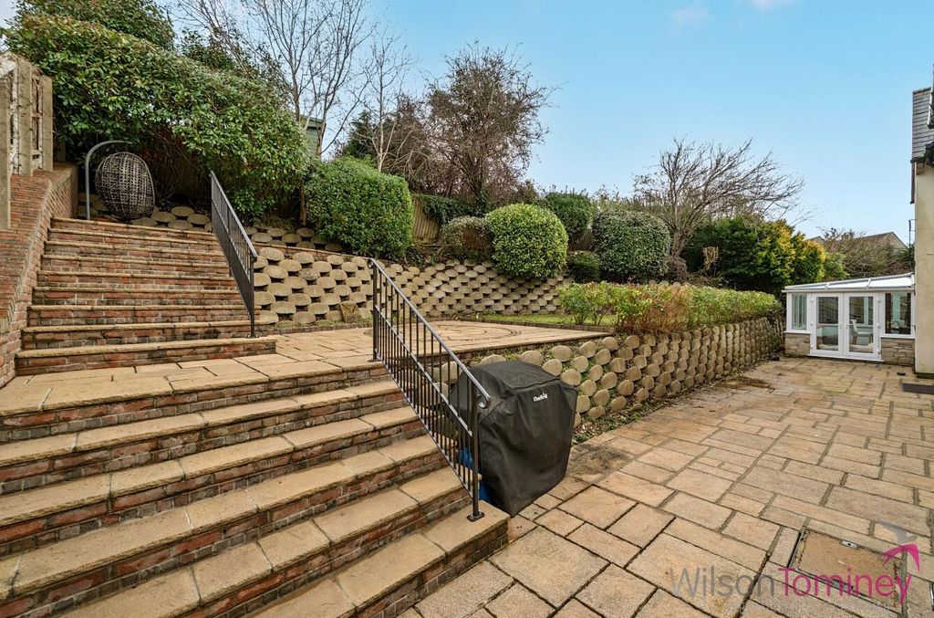 Property photo 3 of 26 203F854c-B68F-4362-A72B-1F824F9De61A.Jpg