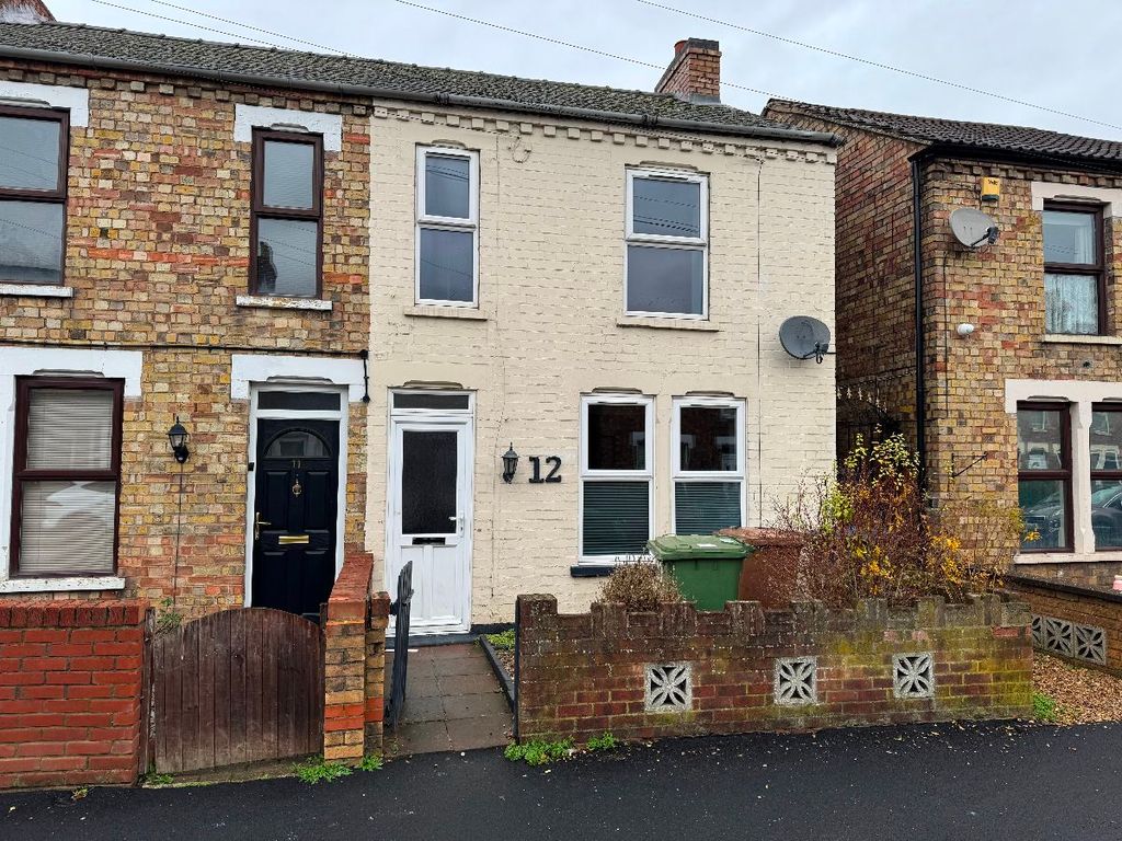 Property photo 3 of 17