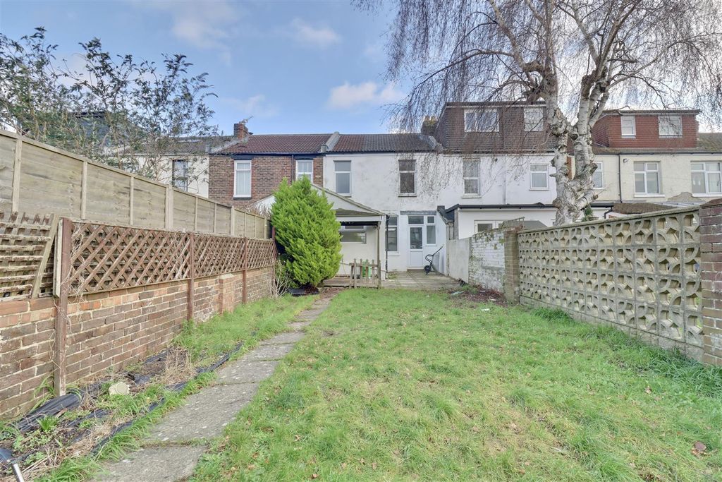 Property photo 2 of 13 119Ea7A4-1D1D-497F-9B77-Bf173F001F0C_1_201_A.Jpeg