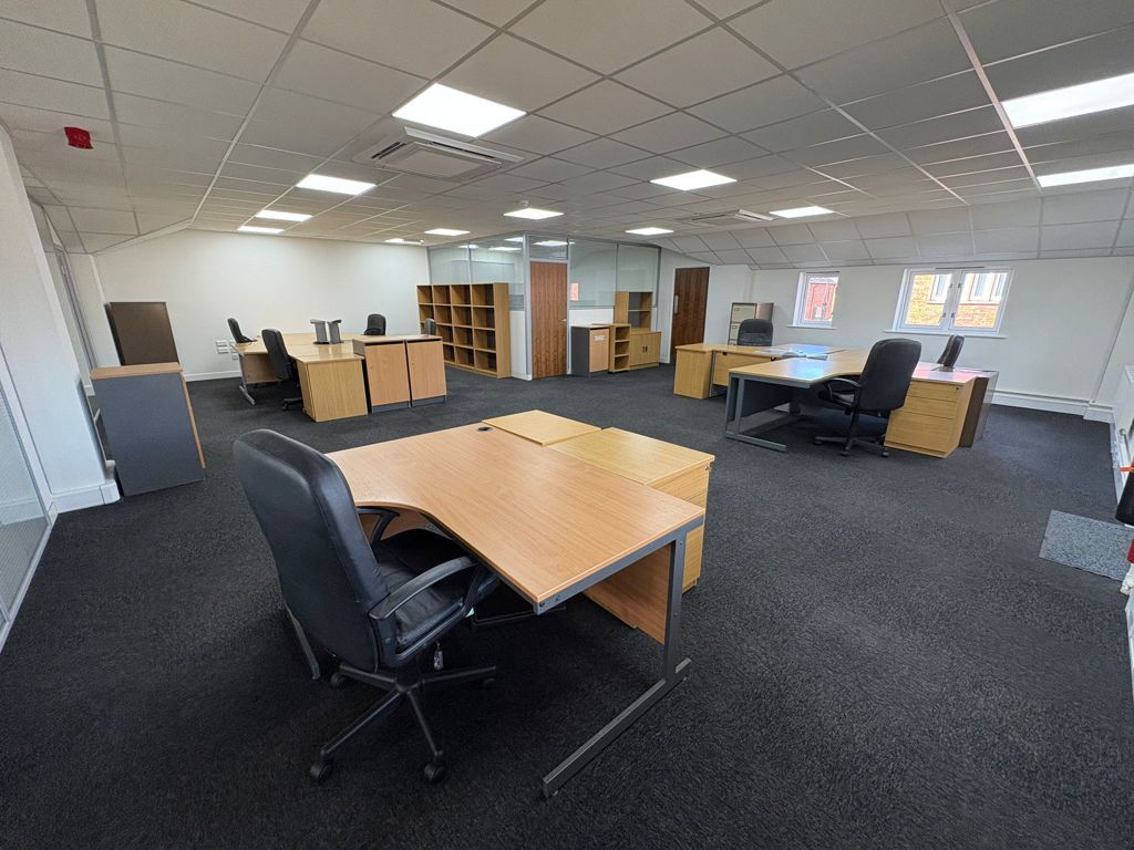 Property photo 2 of 10 Photo 14