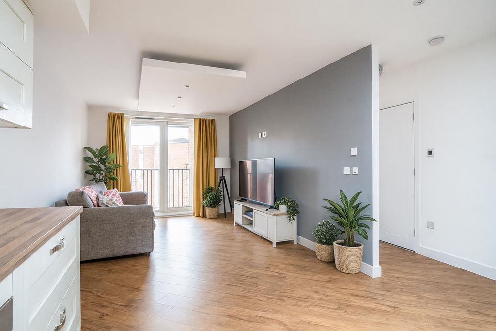 Property photo 2 of 6 Bh.Png