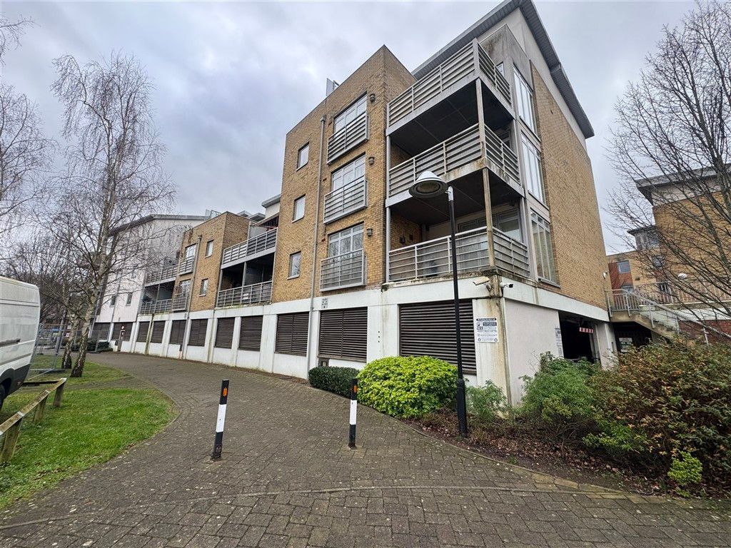 Property photo 1 of 1 Front Elevation