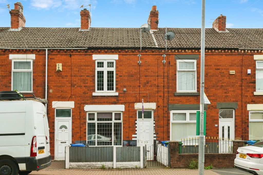 Property photo 1 of 15