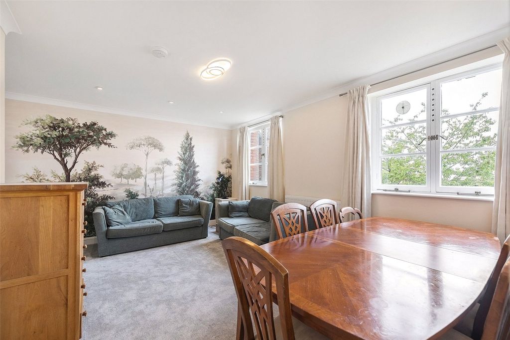 Property photo 3 of 22 Picture No. 91