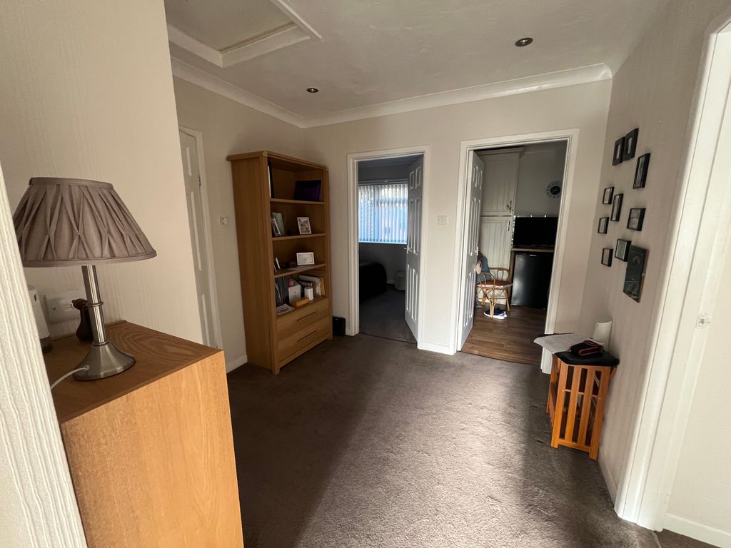 Property photo 3 of 19 Img_4225