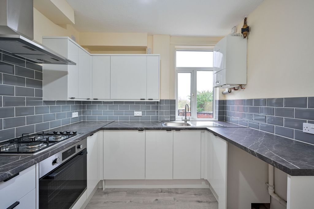 Property photo 3 of 24 Gcg-10