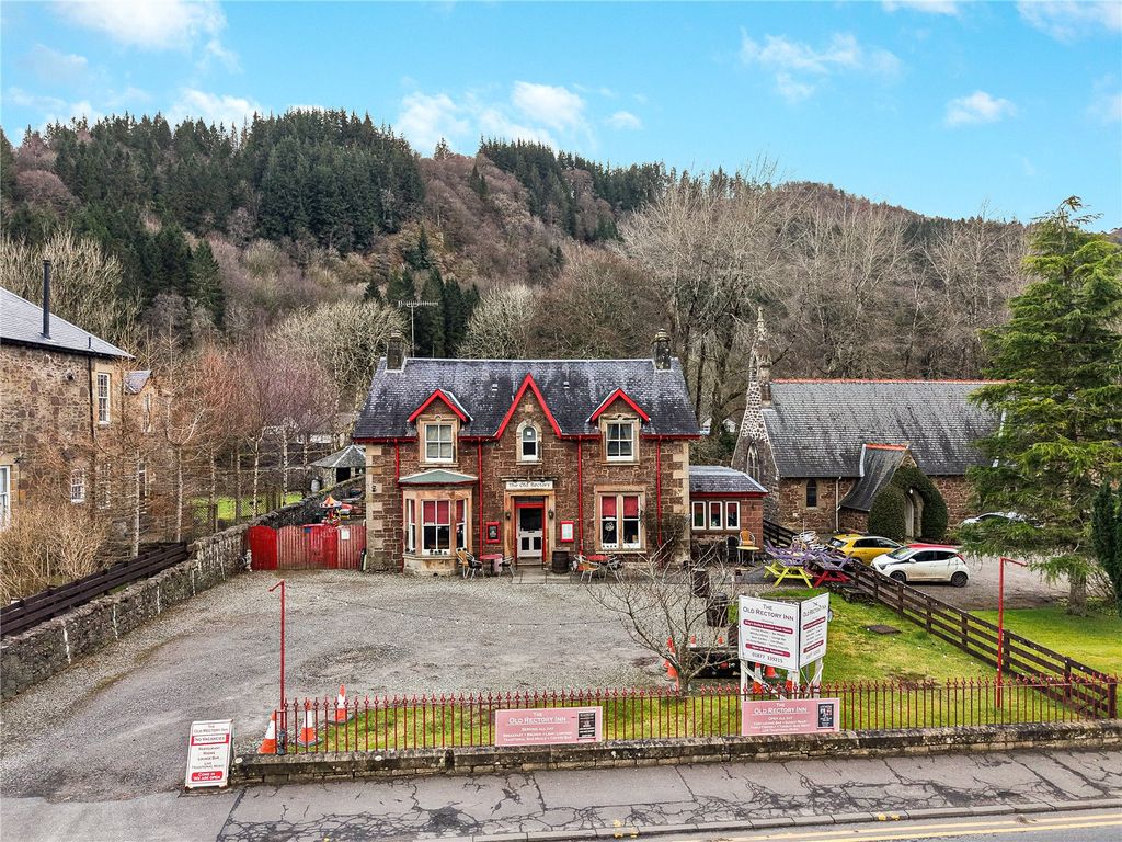 Property photo 1 of 37 Picture No. 36