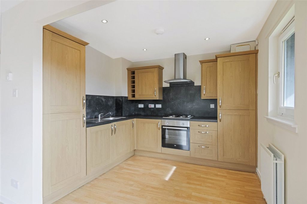 Property photo 3 of 19 Picture No. 34