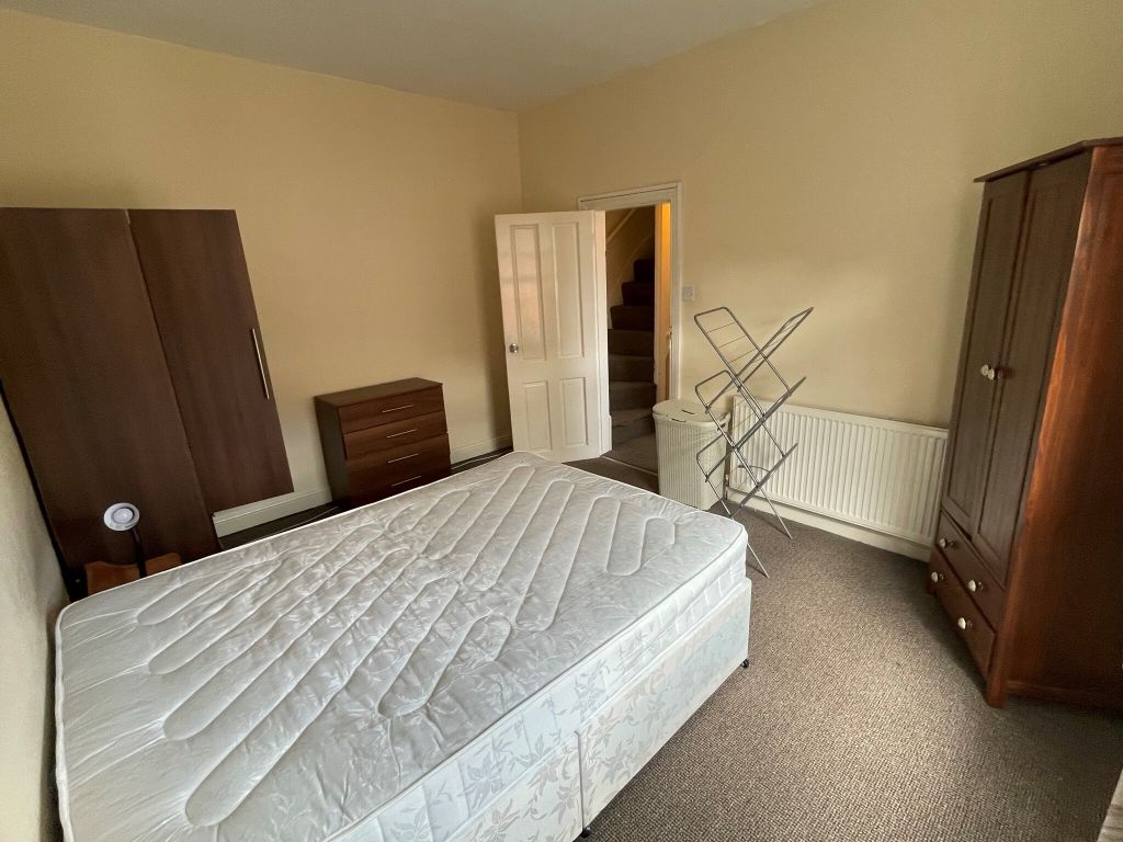 Property photo 3 of 4