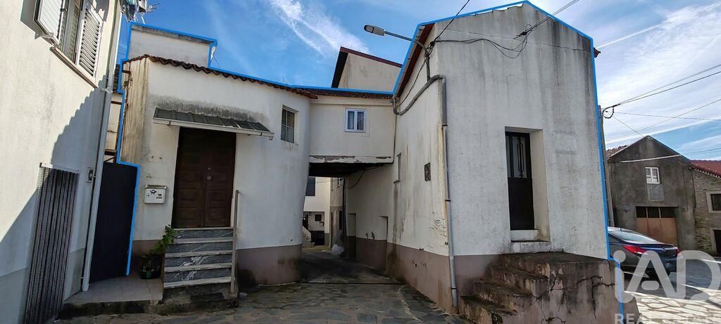 Property photo 1 of 30