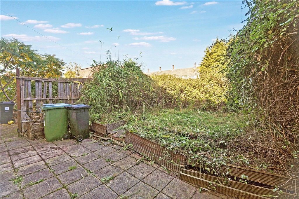 Property photo 3 of 8