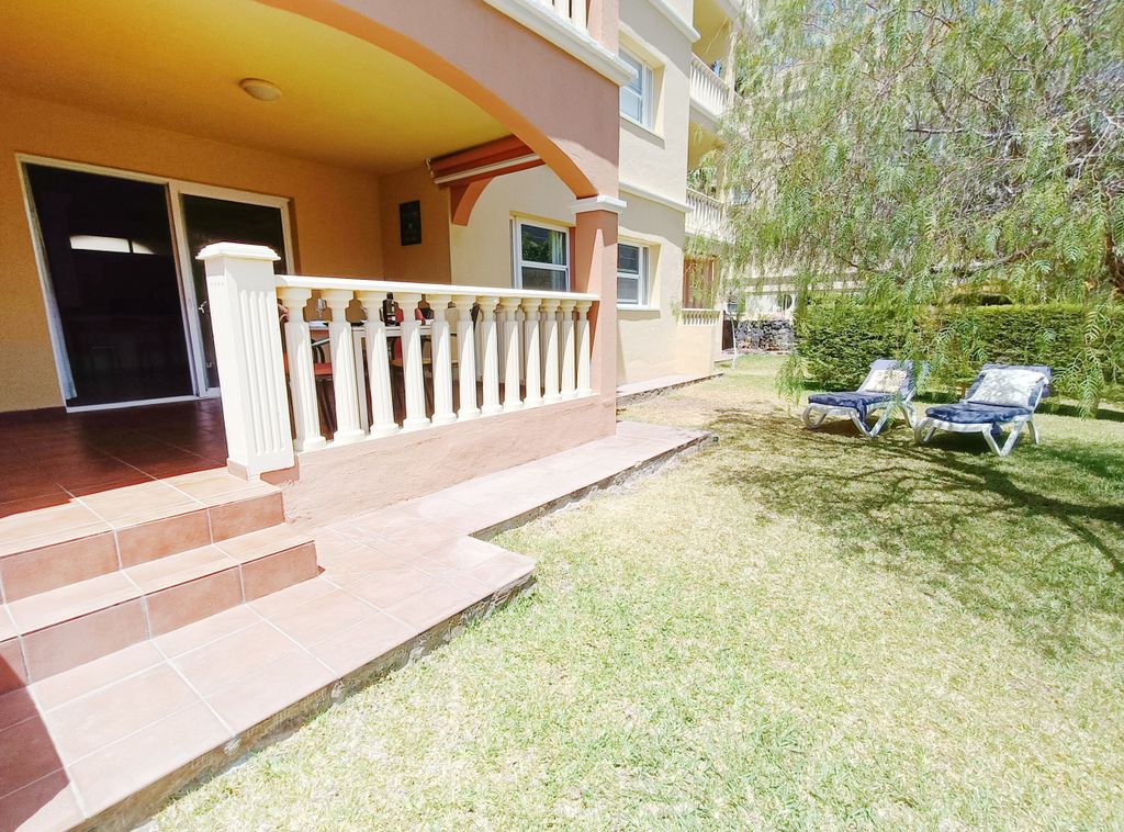 Property photo 2 of 21