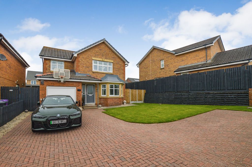 Property photo 1 of 24
