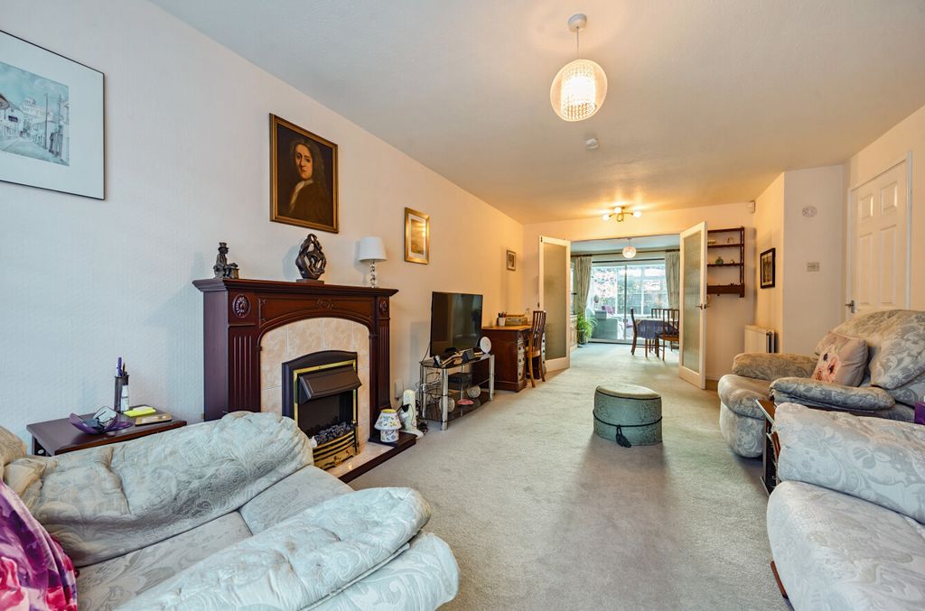 Property photo 2 of 20 1215227 (2).Jpg