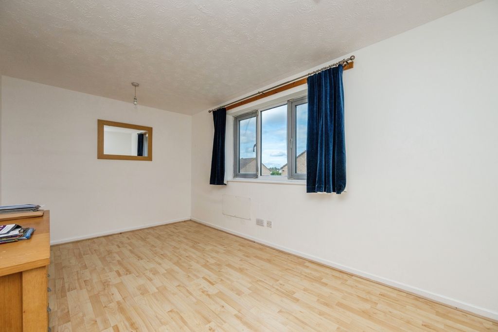 Property photo 2 of 11 Image 1