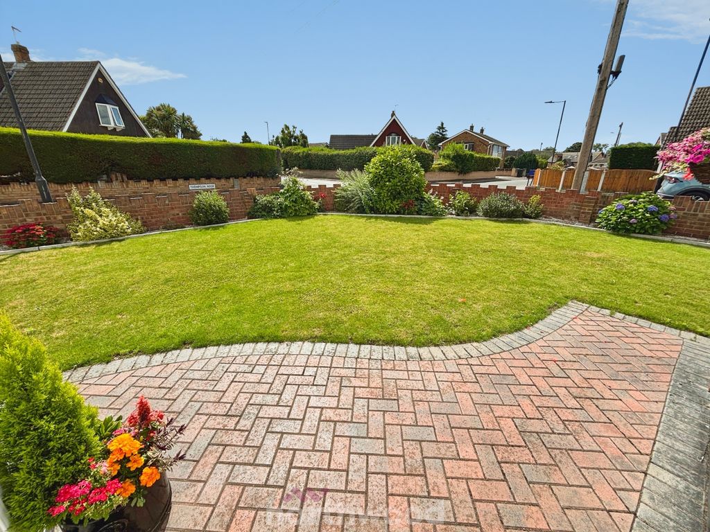 Property photo 3 of 23