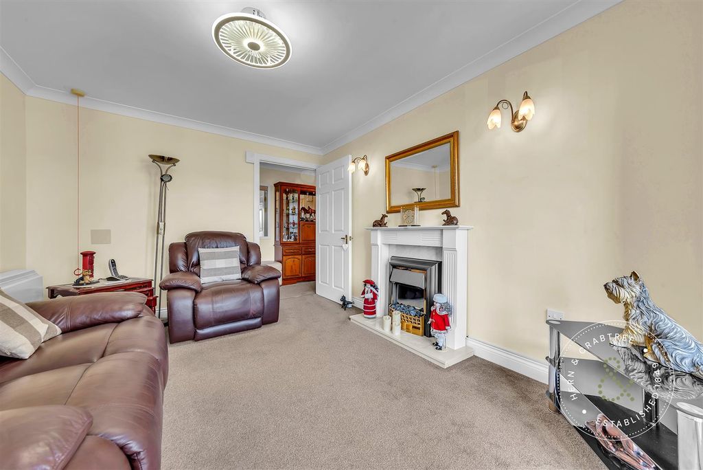 Property photo 3 of 16 Birch-Court-3.Jpg