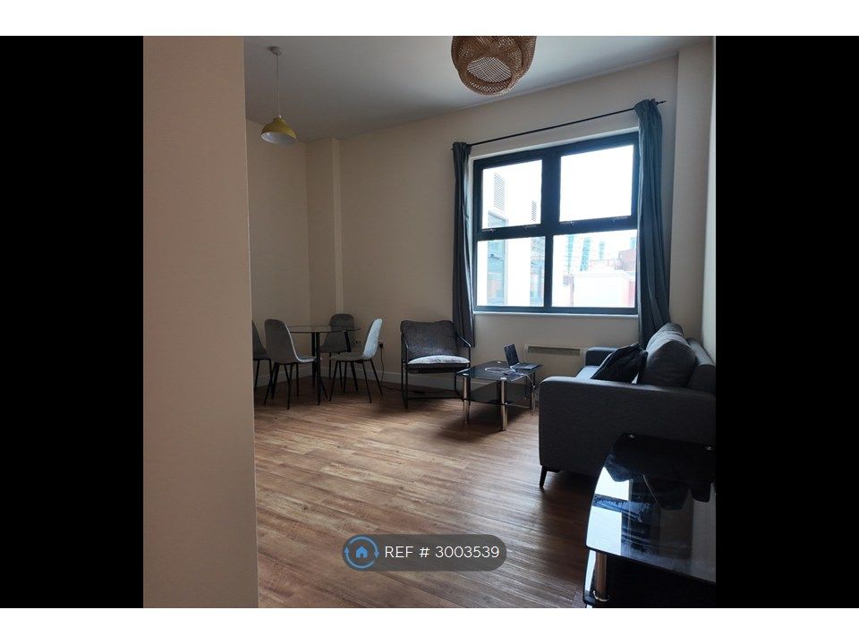 Property photo 2 of 11