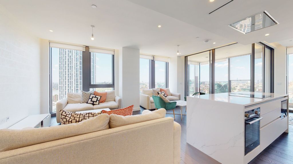 Property photo 3 of 25