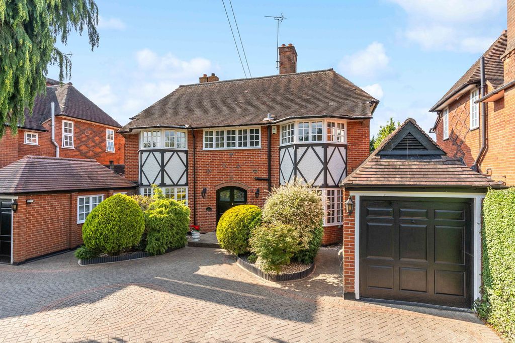 Property photo 1 of 70