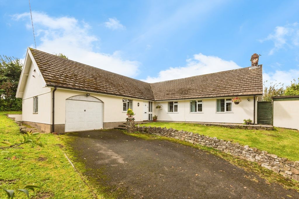 Property photo 1 of 37 Photo