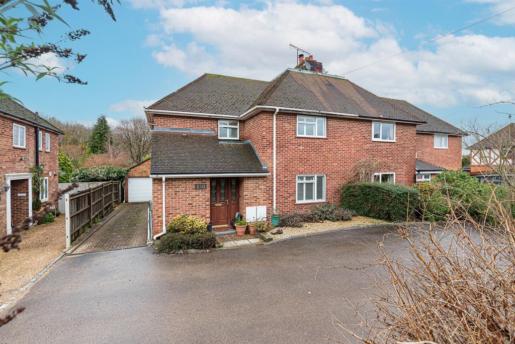 Property photo 1 of 21 Front