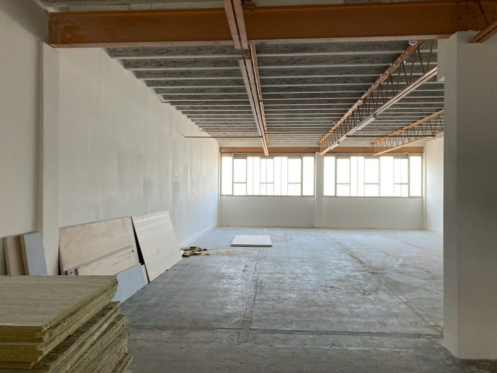 Property photo 3 of 5 Unit 2 VIP Studios