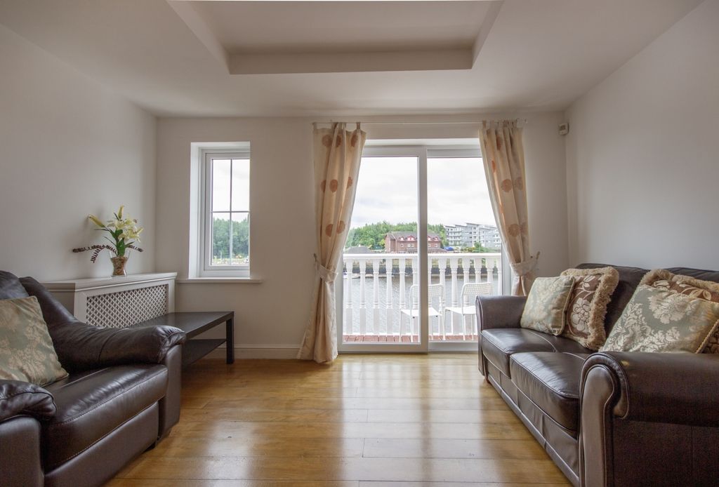Property photo 3 of 13 3
