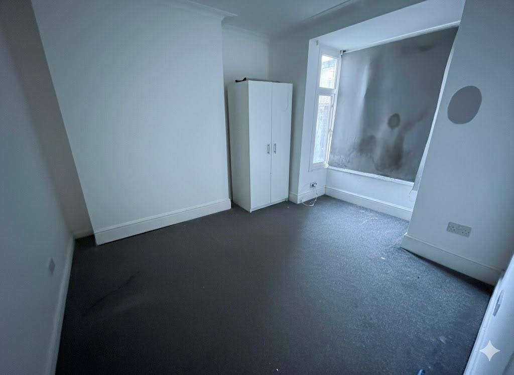 Property photo 2 of 9 4287071