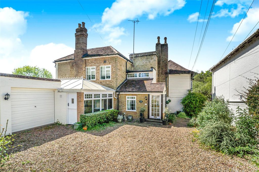 Property photo 1 of 34 Picture No. 20