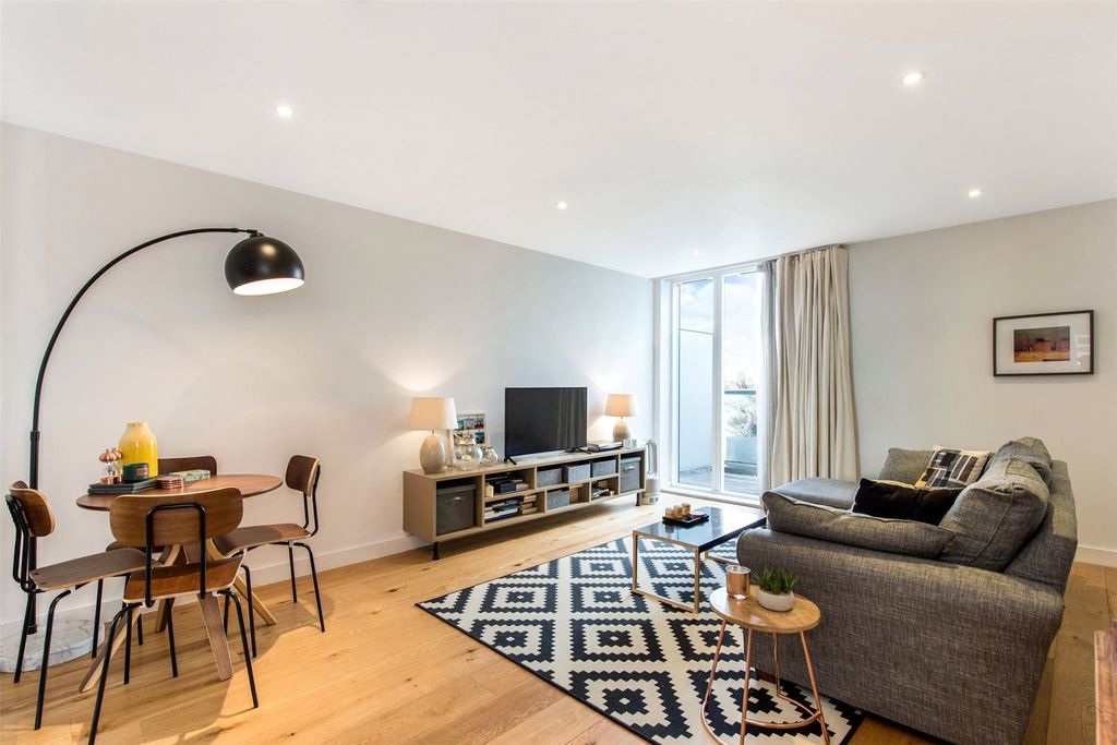 Property photo 2 of 10 Picture No. 06