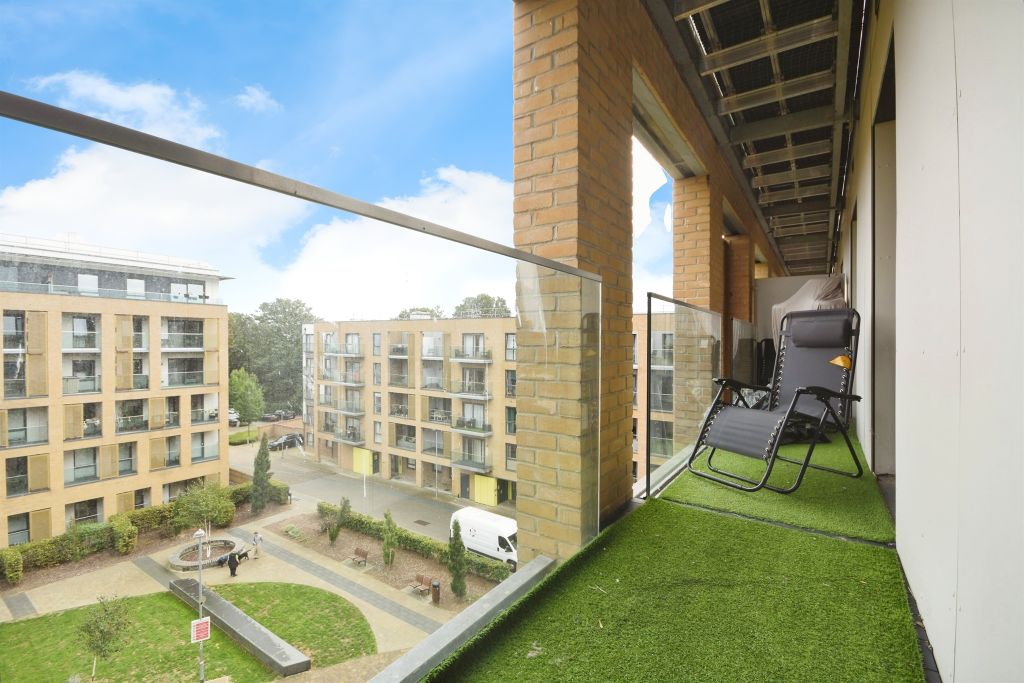 Property photo 2 of 16