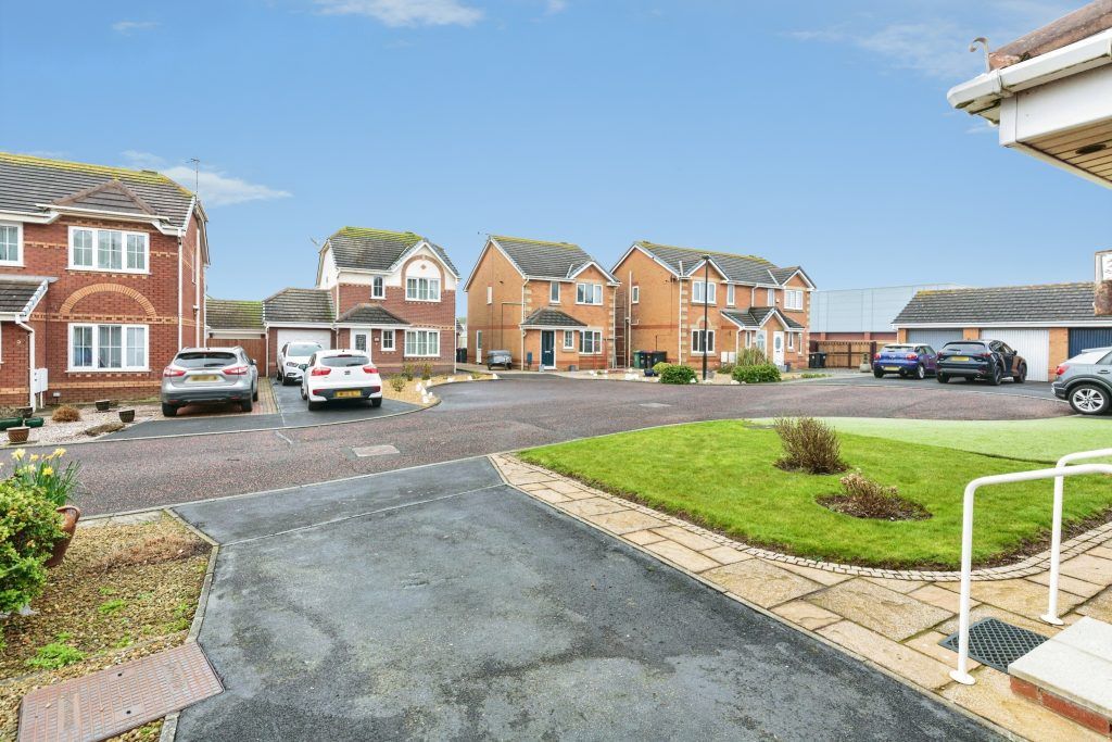 Property photo 2 of 24