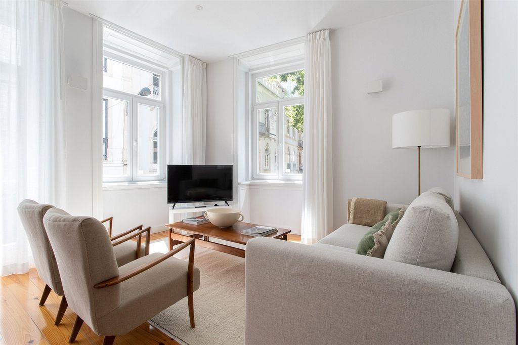 Property photo 3 of 15 Picture No. 17